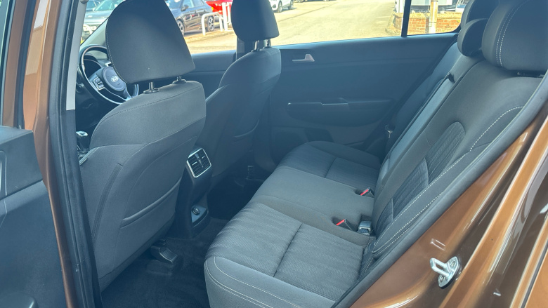 Kia Sportage 1.7 CRDi ISG 1 5dr Diesel Estate